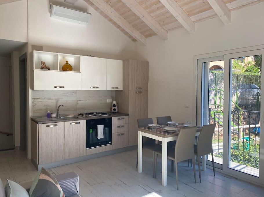 La Mia Casa A Finalborgo Finale Ligure Exterior foto